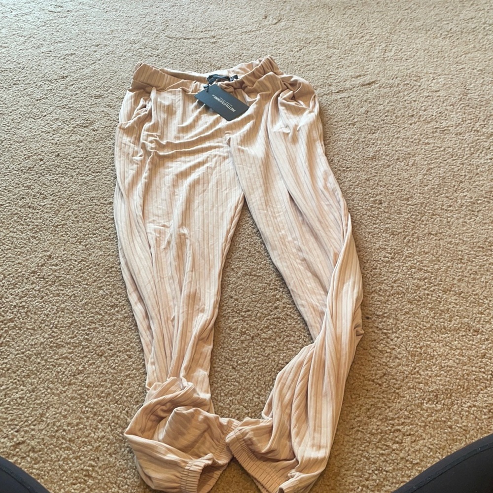 New with tags pretty little thing joggers